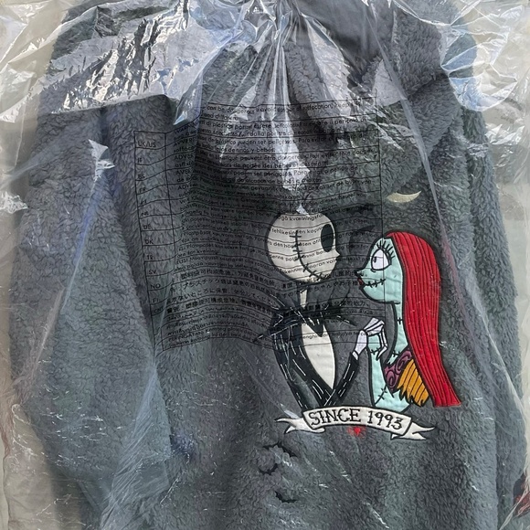 Disneys nightmare before christmas hoodie - Picture 6 of 6